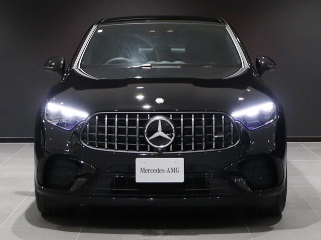 走行不能時の応急処置・車両けん引はもちろんのこと、ドライバーやご同乗者の代替交通手段の手配や、その費用の一部を負担いたします。故障による走行不能時はもちろん、万一の交通事故の際もサポートいたします