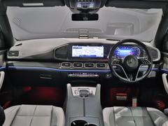 走行不能時の応急処置・車両けん引はもちろんのこと、ドライバーやご同乗者の代替交通手段の手配や、その費用の一部を負担いたします。故障による走行不能時はもちろん、万一の交通事故の際もサポートいたします 6