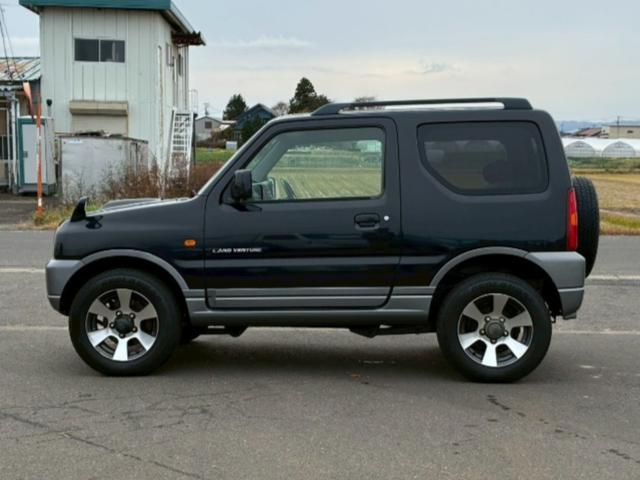 ジムニー ランドベンチャー ☆4WD☆レザーシート☆シートヒーター☆ETC☆電格ミラー(6枚目)