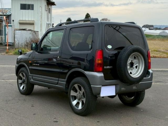 ジムニー ランドベンチャー ☆4WD☆レザーシート☆シートヒーター☆ETC☆電格ミラー(8枚目)