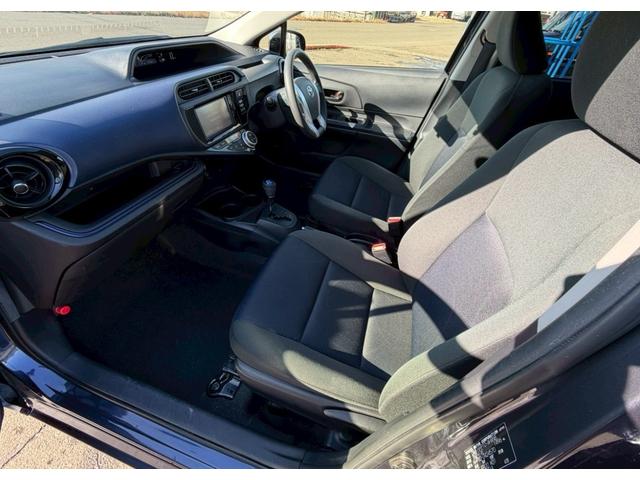 アクア S 禁煙車 純正ナビTV プッシュスタート(8枚目)