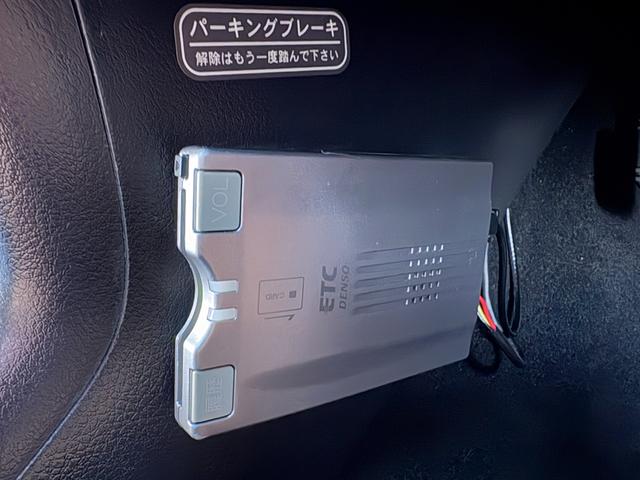 エクシーガ ２．０ＧＴ　４ＷＤターボ　Ｂカメラ　社外ナビ　ＵＳＢ外部入力端子　フルセグＴＶ　ＨＩＤ　ＥＴＣ　プッシュスタート　スマートキー　ＭＴモード　テイン車高調　オートエアコン　ワークシュヴァートＳＣ２　１９ＡＷ（24枚目）