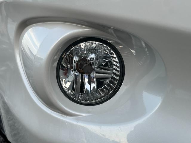 エクシーガ ２．０ｉ－Ｓ　関東仕入れ　４ＷＤ　禁煙車　ナビ　フルセグ　バックカメラ　ＨＩＤ　ＥＴＣ　パドルシフト　プッシュスタート　スマートキー（57枚目）