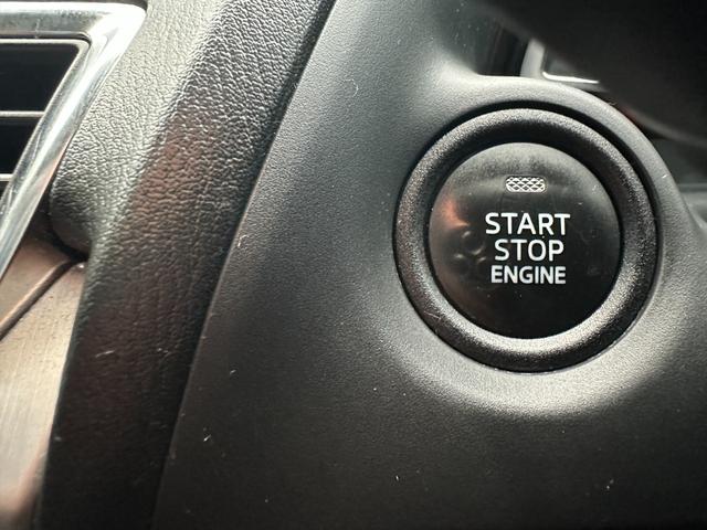アクセラスポーツ ＸＤ　６ＭＴ／サンルーフ／ナビ／Ｂカメ／Ｂｌｕｅｔｏｏｔｈ／ＴＶ／スマートキー／ＨＩＤ／レーダークルコン／衝突軽減ブレーキ／車線免脱警報システム／ハーフレザーシート／シートヒーター／ＡＵＴＯライト（23枚目）