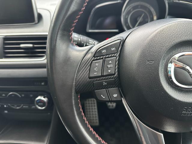 アクセラスポーツ ＸＤ　６ＭＴ／サンルーフ／ナビ／Ｂカメ／Ｂｌｕｅｔｏｏｔｈ／ＴＶ／スマートキー／ＨＩＤ／レーダークルコン／衝突軽減ブレーキ／車線免脱警報システム／ハーフレザーシート／シートヒーター／ＡＵＴＯライト（60枚目）