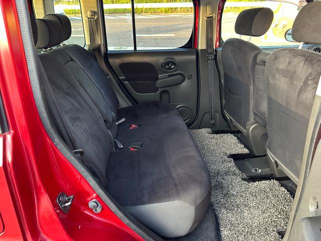 キューブ １５Ｘ　ナビ／バックカメラ／Ｂｌｕｅｔｏｏｔｈ／関東仕入れ／禁煙車／ＴＶ／ＤＶＤ／ＥＴＣ／インテリキー／プッシュスタート／タイミングチェーン．／フロントフォグ／ＡＷ／ドアバイザー／ＰＶガラス（16枚目）
