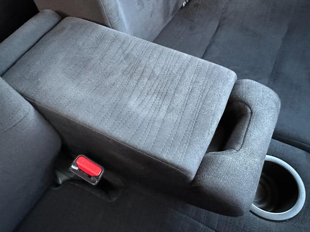 キューブ １５Ｘ　ナビ／バックカメラ／Ｂｌｕｅｔｏｏｔｈ／関東仕入れ／禁煙車／ＴＶ／ＤＶＤ／ＥＴＣ／インテリキー／プッシュスタート／タイミングチェーン．／フロントフォグ／ＡＷ／ドアバイザー／ＰＶガラス（58枚目）