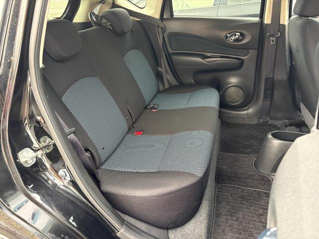 ノート Ｘ　ＤＩＧ－Ｓ　車検２年／ナビ／Ｂカメ／Ｂｌｕｅｔｏｏｔｈ／ＴＶ／ＥＴＣ／禁煙／スマートキー／Ｐスタート／エコスーパーチャージャー／ドアバイザー／Ｔチェーン車／日産純正ＯＰエスティーロアルミホイール１５インチ（17枚目）