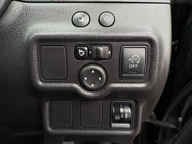 ノート Ｘ　ＤＩＧ－Ｓ　車検２年／ナビ／Ｂカメ／Ｂｌｕｅｔｏｏｔｈ／ＴＶ／ＥＴＣ／禁煙／スマートキー／Ｐスタート／エコスーパーチャージャー／ドアバイザー／Ｔチェーン車／日産純正ＯＰエスティーロアルミホイール１５インチ（26枚目）