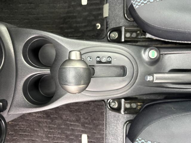 ノート Ｘ　ＤＩＧ－Ｓ　車検２年／ナビ／Ｂカメ／Ｂｌｕｅｔｏｏｔｈ／ＴＶ／ＥＴＣ／禁煙／スマートキー／Ｐスタート／エコスーパーチャージャー／ドアバイザー／Ｔチェーン車／日産純正ＯＰエスティーロアルミホイール１５インチ（32枚目）