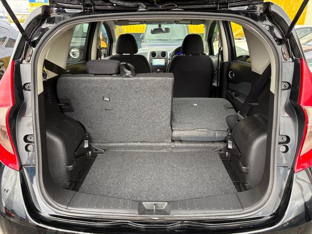 ノート Ｘ　ＤＩＧ－Ｓ　車検２年／ナビ／Ｂカメ／Ｂｌｕｅｔｏｏｔｈ／ＴＶ／ＥＴＣ／禁煙／スマートキー／Ｐスタート／エコスーパーチャージャー／ドアバイザー／Ｔチェーン車／日産純正ＯＰエスティーロアルミホイール１５インチ（47枚目）