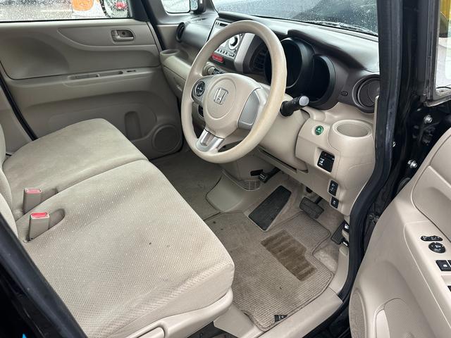 Ｎ－ＢＯＸ Ｇ・Ｌパッケージ　検　２年付き／Ｐスラ／ＵＳＢ・ＡＵＸ接続／禁煙車／ＥＴＣ／４ＷＤ車／タイミングチェーン／フルオートエアコン／スマートキー／プッシュスタート／ドアバイザー／パワースライドドア（67枚目）