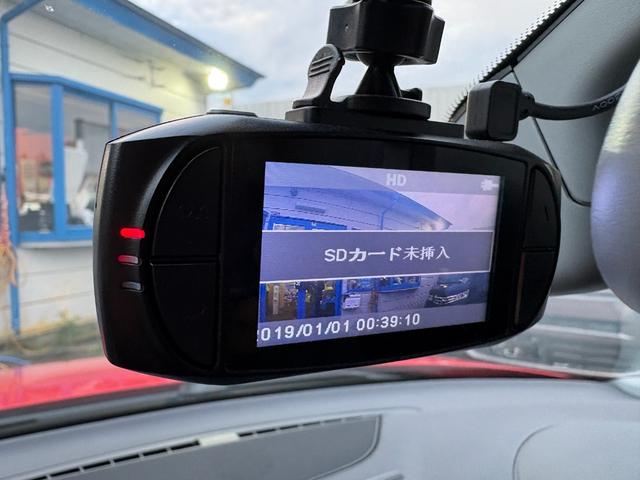 Ａ１スポーツバック １．４ＴＦＳＩ　検・２年付／ナビ／ＢＴ接／ＴＶ／ＨＩＤ／禁煙車／関東入／純正１５ＡＷ／ＡＵＴＯライト／７ＡＴ／ＭＴモード／ＥＴＣ／バイキセノンＰＫＧ／Ｍサーバー／コントラストルーフ／オートＡＣ／ドラレコ／スマートキー（11枚目）