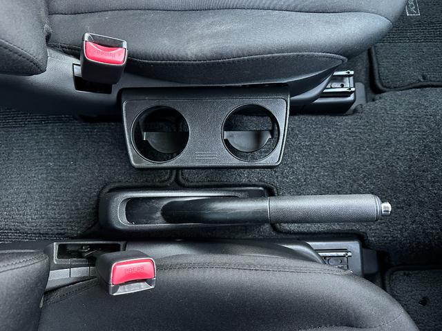 プレマシー ２０ＣＳ　検・２年／ナビ／両側電動／Ｂｌｕｅｔｏｏｔｈ／ＴＶ／禁煙車／スマートキー／ドアミラーウインカー／タイミングチェーン車／関東仕入れ／ＤＶＤ再生／オートエアコン／ＥＴＣ／ステアリングスイッチ（40枚目）