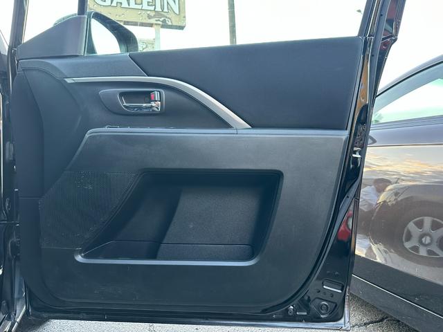 プレマシー ２０ＣＳ　検・２年／ナビ／両側電動／Ｂｌｕｅｔｏｏｔｈ／ＴＶ／禁煙車／スマートキー／ドアミラーウインカー／タイミングチェーン車／関東仕入れ／ＤＶＤ再生／オートエアコン／ＥＴＣ／ステアリングスイッチ（46枚目）