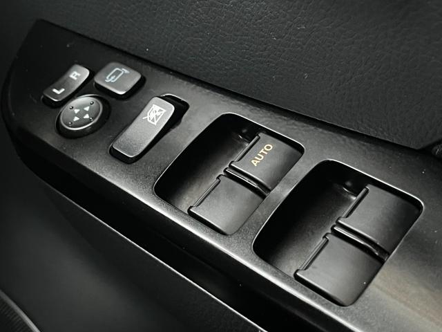 ワゴンＲスティングレー Ｔ　検・２年／２．８万キロ／禁煙車／ナビ／関東仕入／ターボ車／スマートキー／オートＡＣ／Ｔチェーン車／パドルシフト／ＭＴモード付／オートライト／専用エアロ／専用１５ＡＷ／ドアバイザー／ＨＩＤ（45枚目）