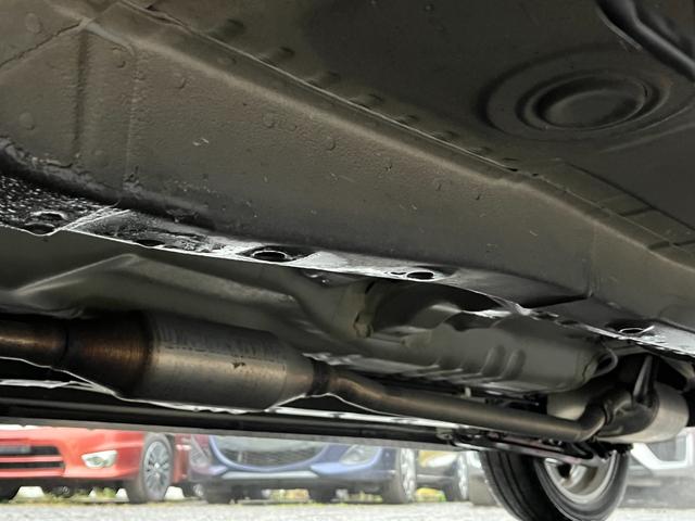 ワゴンＲスティングレー Ｔ　検・２年／２．８万キロ／禁煙車／ナビ／関東仕入／ターボ車／スマートキー／オートＡＣ／Ｔチェーン車／パドルシフト／ＭＴモード付／オートライト／専用エアロ／専用１５ＡＷ／ドアバイザー／ＨＩＤ（69枚目）