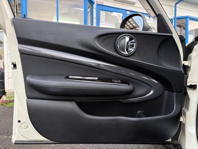 MINI クーパーSD クラブマン 検・2年/ナビ/Bカメ/Bluetooth/禁煙/関東入/ETC/MTモード/Tチェーン/純正17W/前後ドラレコ/LEDライト&LEDフォグ/PVガラス/スマキー/革調シートカバー/パークセンサー(51枚目)