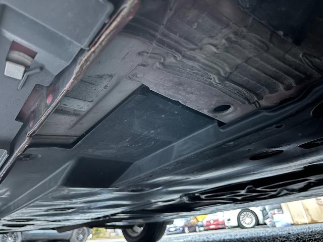 下回りもご覧の通りきれいな状態となっており、ご購入後もよりご安心して長くお乗り頂けます♪