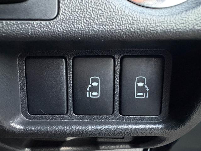 両側電動スライドドアとなっております♪スライドドアの動作確認済みです♪スライドドアですと狭い場所での乗り降りもラクラク♪小さなお子様がいるご家庭の方にもおすすめです♪