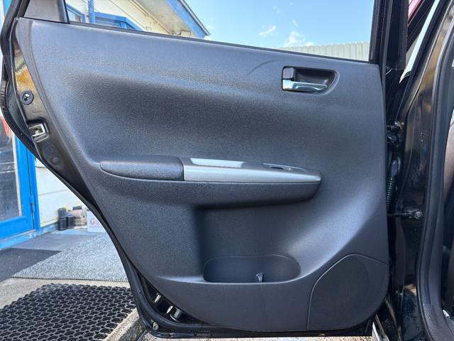 インプレッサ 15S コンフォートセレクション 検2年/特別仕様車/ナビ/禁煙/ETC/スマキー/プッシュスタート/MTモード/フルオートエアコン/TV/DVD再生/本革巻ステアリング&シフトノブ/UVカットガラス/フォグランプ/社外15AW(38枚目)