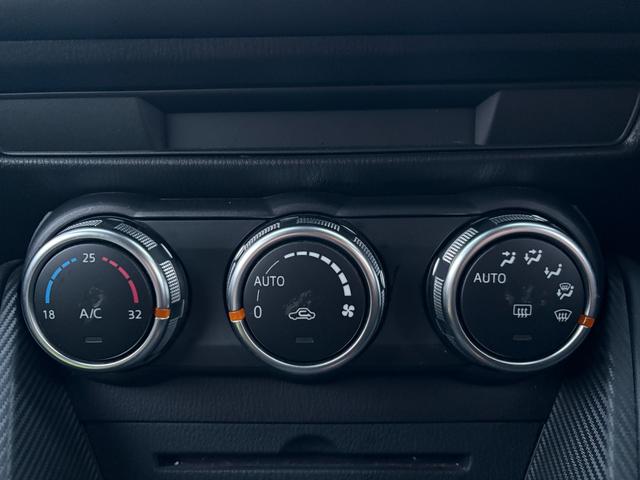 デミオ XDツーリング 検2年/ナビ/追突軽減ブレーキ/BT接続/Bカメラ/ETC/関東仕入れ/禁煙車/スマートブレーキサポート/TV/Tチェーン/クリーンディーゼルターボ車/純正OPエアロ/BSM/LED/フォグ/ドラレコ(15枚目)