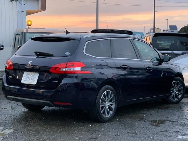 308 SW アリュール 検・2年/ナビ/Bカメ/Bluetooth/地デジ/禁煙/クルコン/ETC/障害物センサー/レーンキープアシスト/衝突軽減ブレーキ/LEDヘッドライト/純正16AW/Sキー/Pスタート(17枚目)