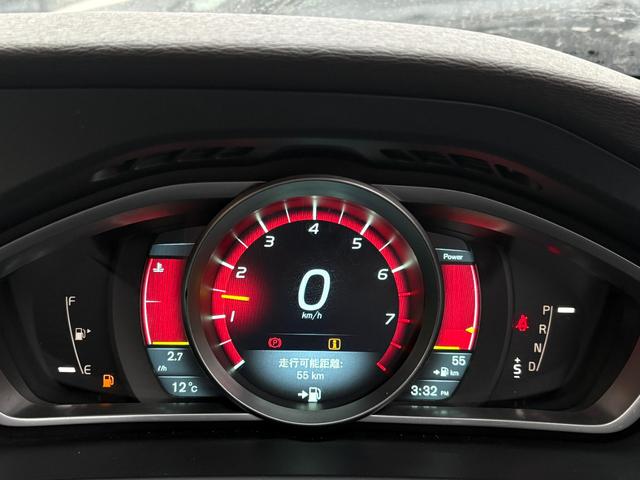 Ｖ４０ Ｔ４　ＳＥ　検２年／ナビ／Ｂカメラ／Ｂｌｕｅｔｏｏｔｈ／ベージュ革／セーフティＰＫＧ／全車速追従機能付きＡＣＣ／ＲＳＩ／ＢＬＩＳ／レーンキープアシスト／電動シート／シートヒーター／ＨＩＤ／ＥＴＣ／禁煙車／関東仕入（44枚目）