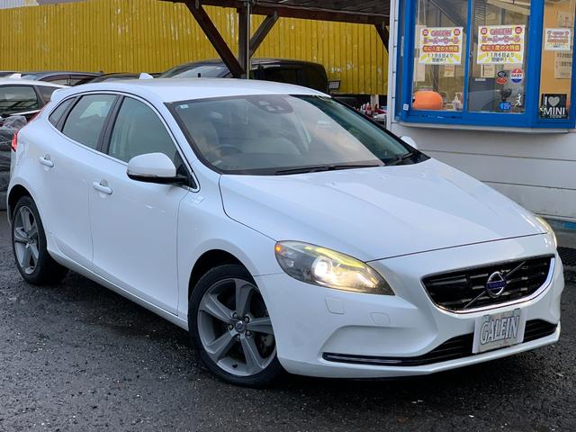 Ｖ４０ Ｔ４　ＳＥ　検２年／ナビ／Ｂカメラ／Ｂｌｕｅｔｏｏｔｈ／ベージュ革／セーフティＰＫＧ／全車速追従機能付きＡＣＣ／ＲＳＩ／ＢＬＩＳ／レーンキープアシスト／電動シート／シートヒーター／ＨＩＤ／ＥＴＣ／禁煙車／関東仕入（57枚目）