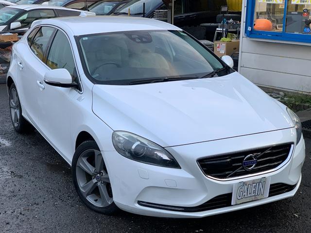 Ｖ４０ Ｔ４　ＳＥ　検２年／ナビ／Ｂカメラ／Ｂｌｕｅｔｏｏｔｈ／ベージュ革／セーフティＰＫＧ／全車速追従機能付きＡＣＣ／ＲＳＩ／ＢＬＩＳ／レーンキープアシスト／電動シート／シートヒーター／ＨＩＤ／ＥＴＣ／禁煙車／関東仕入（58枚目）