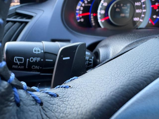 オデッセイ アブソルート ナビ Bカメラ 後席モニター 関東仕入 禁煙 TV DVD再生 HID ETC 純正18AW キーレス Tチェーン Mウィンカー(34枚目)