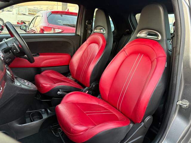 アバルト５９５ ツーリズモ　検２年／ＥＴＣ／キーレス／ＨＩＤ／禁煙車／関東仕入／パドルシフト／レコードモンツァマフラー装備車／専用ヘッドレスト一体型レザースポーツシート／ＫＯＮＩ製アブソーバー／フォグランプ／ブーストメーター（15枚目）