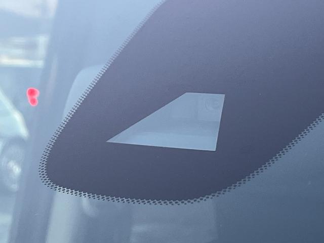 セレナ ハイウェイスター　Ｖセレ＋セーフティＩＩ　ＳＨＶ　後期型／外ナビ／全方位カメラ／両側電動／リアモニター／禁煙車／ＴＶ／ＬＥＤヘッド／Ｂｌｕｅｔｏｏｔｈ／ＤＶＤ再生／クルコン／Ｓキ―／Ｐスタート／ＥＴＣ／Ｄバイザー／Ｗミラー／ＬＤＷ（9枚目）