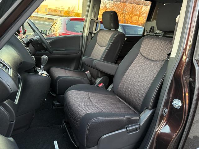 セレナ ハイウェイスター　Ｖセレ＋セーフティＩＩ　ＳＨＶ　後期型／外ナビ／全方位カメラ／両側電動／リアモニター／禁煙車／ＴＶ／ＬＥＤヘッド／Ｂｌｕｅｔｏｏｔｈ／ＤＶＤ再生／クルコン／Ｓキ―／Ｐスタート／ＥＴＣ／Ｄバイザー／Ｗミラー／ＬＤＷ（19枚目）