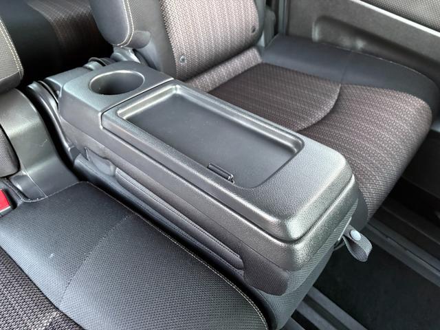 セレナ ハイウェイスター　Ｖセレ＋セーフティＩＩ　ＳＨＶ　後期型／外ナビ／全方位カメラ／両側電動／リアモニター／禁煙車／ＴＶ／ＬＥＤヘッド／Ｂｌｕｅｔｏｏｔｈ／ＤＶＤ再生／クルコン／Ｓキ―／Ｐスタート／ＥＴＣ／Ｄバイザー／Ｗミラー／ＬＤＷ（54枚目）