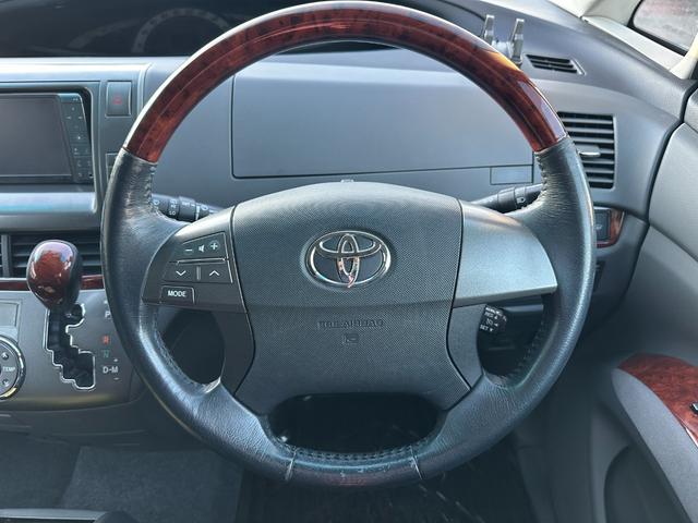 TOYOTA ESTIMA 2.4AERAS G EDITION