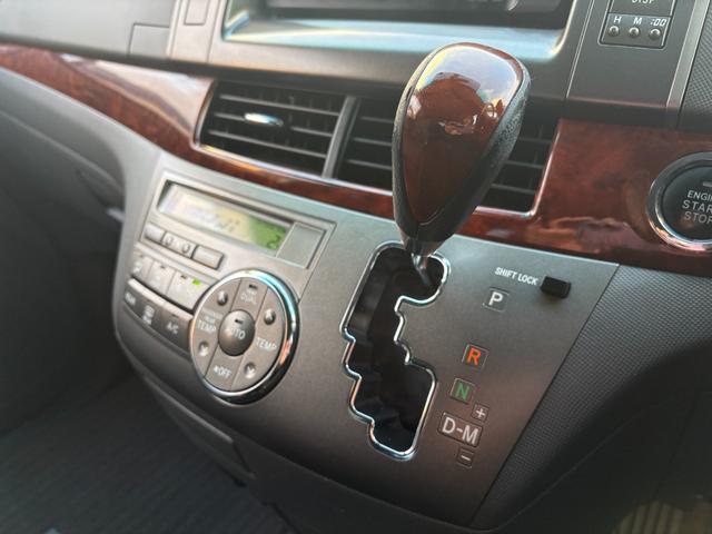 TOYOTA ESTIMA 2.4AERAS G EDITION