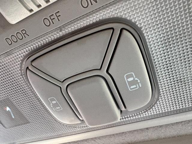 TOYOTA ESTIMA 2.4AERAS G EDITION