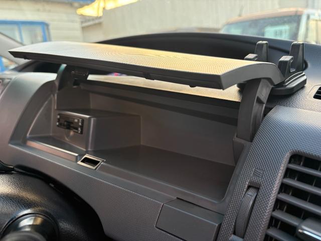 TOYOTA ESTIMA 2.4AERAS G EDITION