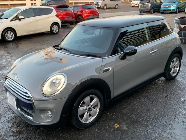 ＭＩＮＩ クーパーＤ　検２年／ナビ／ＢＴ接続／ＥＴＣ／禁煙／関東仕入／ＭＴモード／Ｔチェーン／純正１５ＡＷ／６速ＡＴ／ＬＥＤヘッド＆ＬＥＤフォグ／ＰＶガラス／スマートキー／ＯＰペッパーパッケージ／ドラレコ／ＬＥＤデイライト（64枚目）