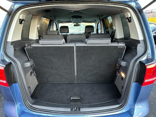 ゴルフトゥーラン クロストゥーラン　検・２年付／ナビ／Ｂカメ／Ｂｌｕｅｔｏｏｔｈ／ＴＶ／関東仕入／禁煙車／ＨＩＤ／ＥＴＣ／クルーズコントロール／パドルシフト／純正１７ＡＷ／キーレス／ＡＵＴＯライト／ＡＵＴＯエアコン（67枚目）