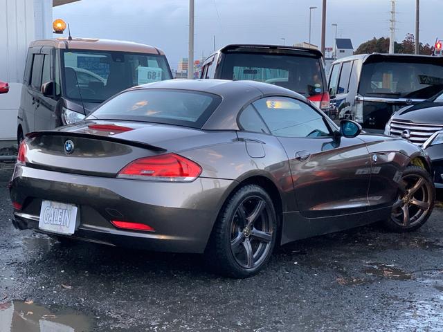 Ｚ４ ｓＤｒｉｖｅ２３ｉ　ハイラインパッケージ　検２年／黒革／ナビ／関東入／ＡＵＸ接続／ＥＴＣ／ＨＩＤ／ハイラインパッケージ／ＴＶ／ＡＵＴＯライト／純正１８ＡＷ／電動スタート／Ｔチェーン／シートヒーター／パワーシート／ＣＤ／ＤＶＤ／シートヒーター（75枚目）