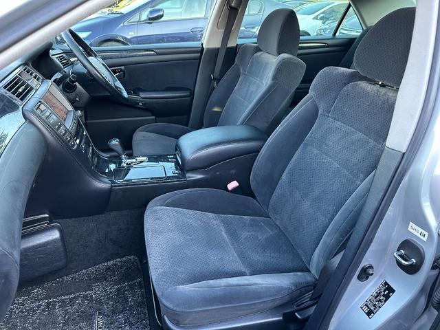 ����ȑ��̑������������ƍL�X���Ă���܂���T�C�h�̑������E���L�������炵���ǂ��̂ŁA�h���C�u���ɂ��O�̌i�F�𑶕��Ɋy���ގ����o���܂���_�b�V���{�[�h�ɂ�����Ȃǖ����ǍD�ȏ�Ԃł���