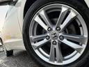 ボディとマッチした純正アルミ装着車となっております♪ガリキズやブレーキダスト等の汚れも少なくキレイな状態です♪車は足元からと言葉がピッタリな車両です♪夏・冬タイヤのご相談もお気軽にお申し付けください♪