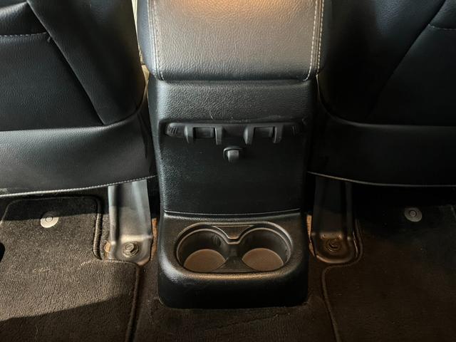 ジープ・ラングラーアンリミテッド アルティテュード 認定中古車 特別限定車300台 ワンオーナー 前席シートヒーター BFグッドリッチマッドテレーンタイヤ 社外17インチAW 後席社外リクライニングキット ETC オートライト(23枚目)