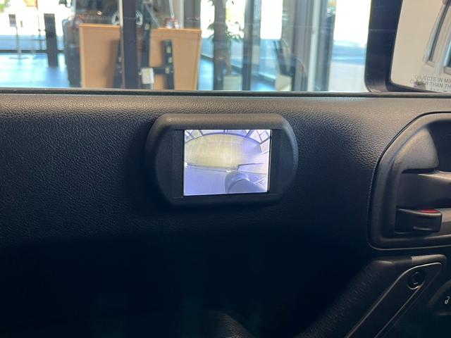 ジープ・ラングラーアンリミテッド アルティテュード 認定中古車 特別限定車300台 ワンオーナー 前席シートヒーター BFグッドリッチマッドテレーンタイヤ 社外17インチAW 後席社外リクライニングキット ETC オートライト(27枚目)