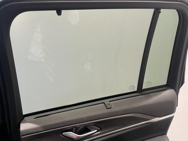 ジープ・グランドチェロキー４ｘｅ ３０ｔｈアニバーサリーエディション　弊社社有車　ワンオーナー　保証継承・認定中古車　ＬＥＤヘッドライト　純正ナビ　前席シートヒーター・ベンチレーション　前席パワーシート（Ｄ席メモリ付）　全周囲カメラ　フルセグＴＶ　ＨＵＤ　ＡＣＣ　ＢＳＭ（37枚目）