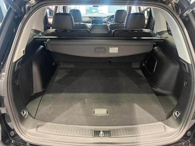 ジープ・グランドチェロキー４ｘｅ ３０ｔｈアニバーサリーエディション　弊社社有車　ワンオーナー　保証継承・認定中古車　ＬＥＤヘッドライト　純正ナビ　前席シートヒーター・ベンチレーション　前席パワーシート（Ｄ席メモリ付）　全周囲カメラ　フルセグＴＶ　ＨＵＤ　ＡＣＣ　ＢＳＭ（39枚目）