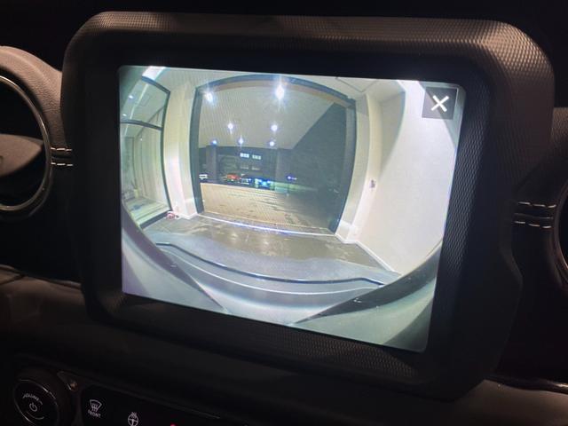 ジープ・ラングラーアンリミテッド サハラ　ワンオーナー　認定中古車　純正ＡＷ　前席シートヒーター　ＬＥＤヘッドライト　純正サイドステップ　ドラレコ（前後）　バック・サイド・フロントカメラ　ＡＣＣ　ＢＳＭ　ステアリングヒーター　ＥＴＣ（15枚目）