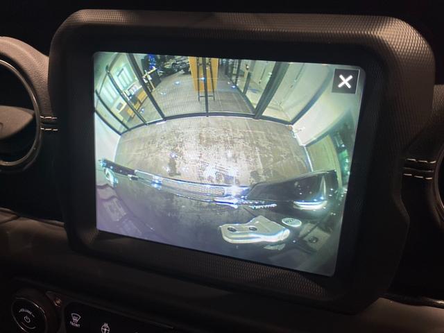 ジープ・ラングラーアンリミテッド サハラ　ワンオーナー　認定中古車　純正ＡＷ　前席シートヒーター　ＬＥＤヘッドライト　純正サイドステップ　ドラレコ（前後）　バック・サイド・フロントカメラ　ＡＣＣ　ＢＳＭ　ステアリングヒーター　ＥＴＣ（16枚目）